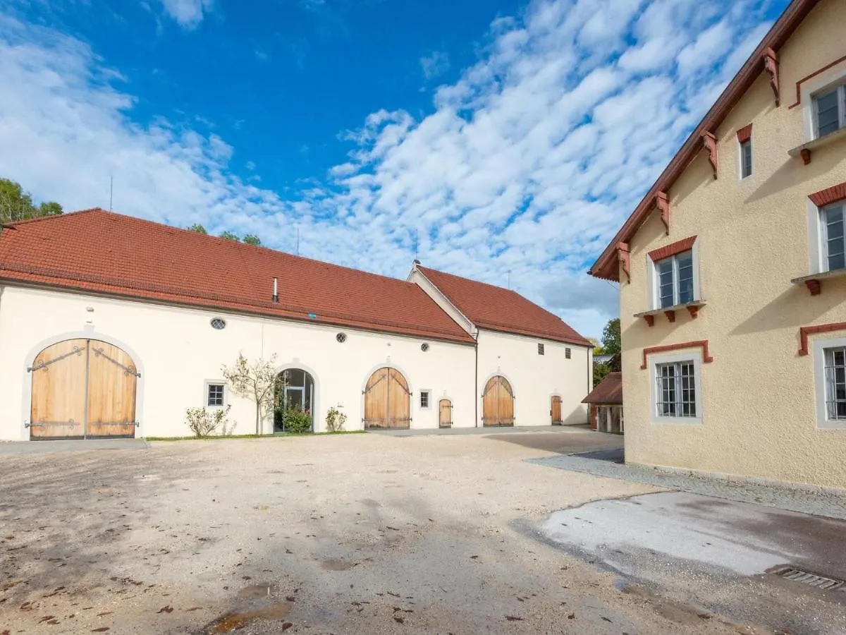 Moderne Ferienwohnung In Haunsheim Mit Terrasse Apartamento